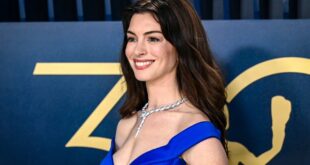 For Anne Hathaway "forty feels like a gift" as she celebrates five years of sobriety
