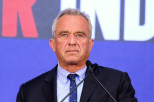 RFK Jr. defends the rights of protesters but opposes calls for a Gaza ceasefire