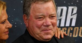 William Shatner defends the use of AI in the album cover