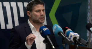 Hardline Israeli minister calls for "disproportionate" response to Iran attack that will "shake Tehran"
