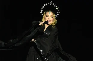 Madonna's free concert draws 1.6 million people to Brazil's Copacabana beach